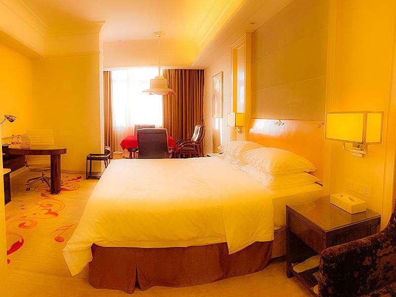 Vienna Hotel Jiangmen Heshan Huamao المظهر الخارجي الصورة